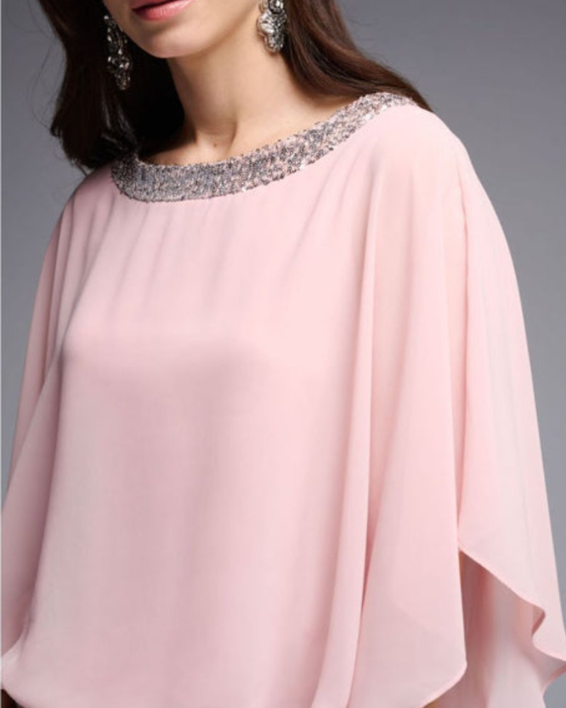 Naomi - Elegant, loose-fitting two-piece set
