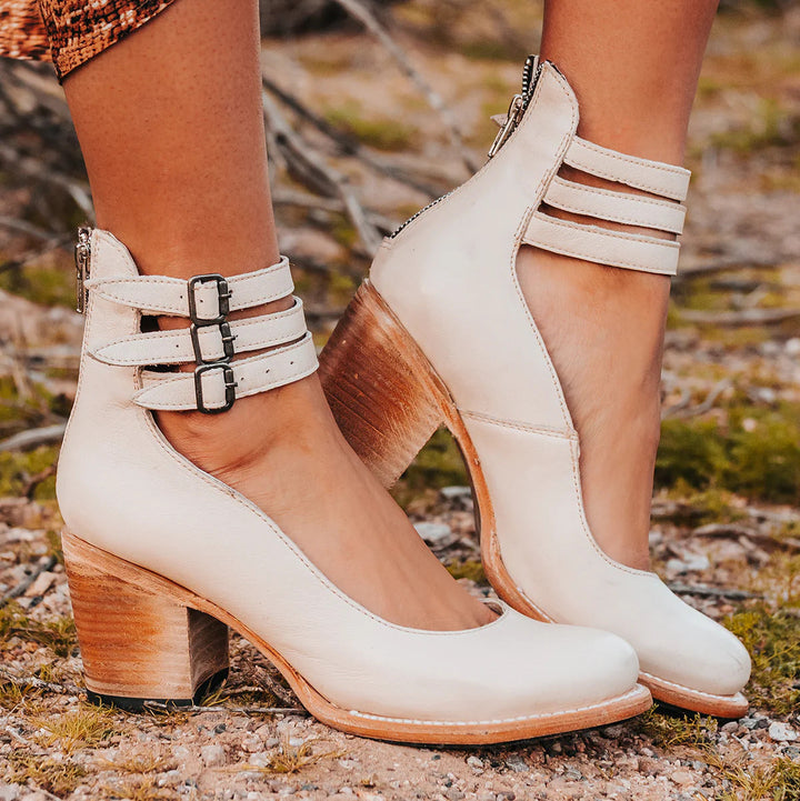 Amanda™ | Chic and Cozy Ankle Boots