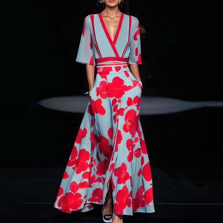Alicia - Elegant dress with sleeves