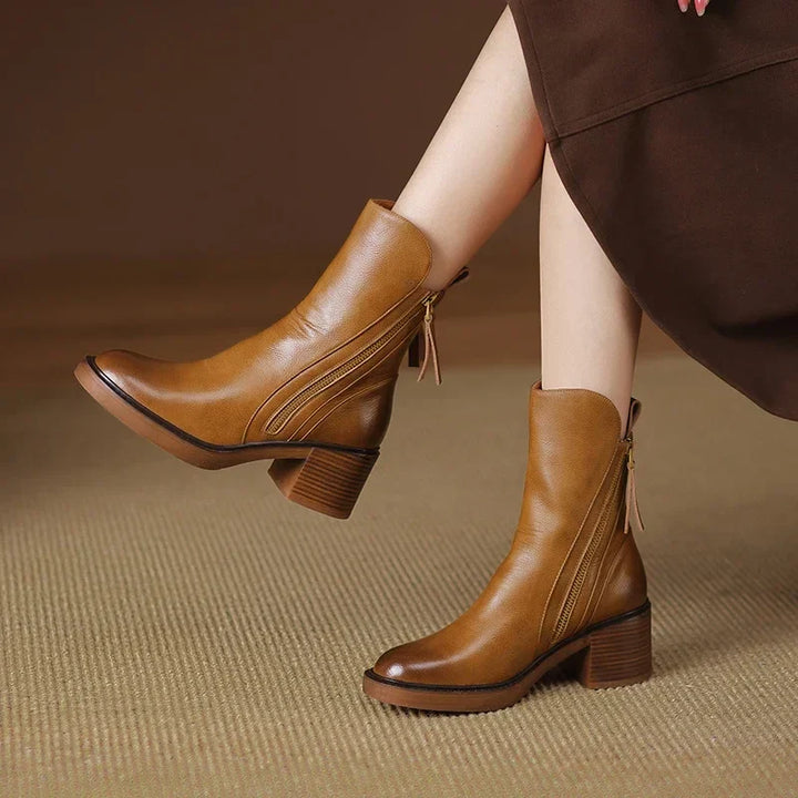 Zoe™ | Chic Leather Ankle Boots for Effortless Elegance
