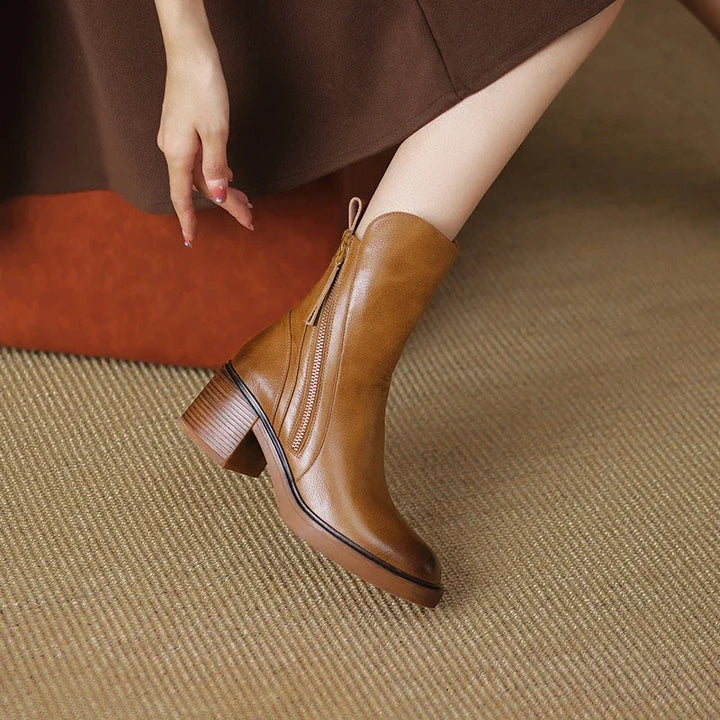 Zoe™ | Chic Leather Ankle Boots for Effortless Elegance