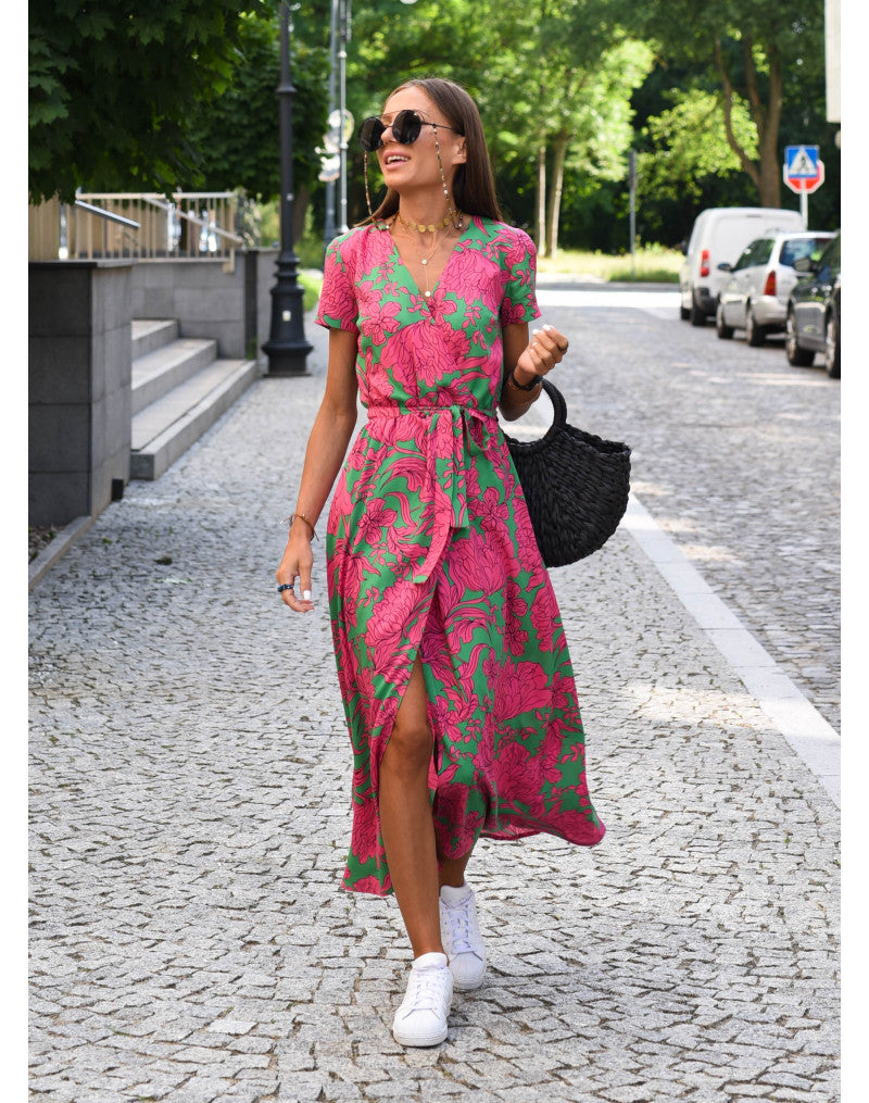 Evie - Stylish v-neck dress