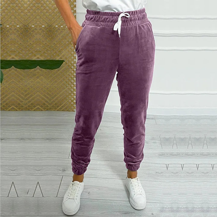 Mara - Velvet Jog Pants