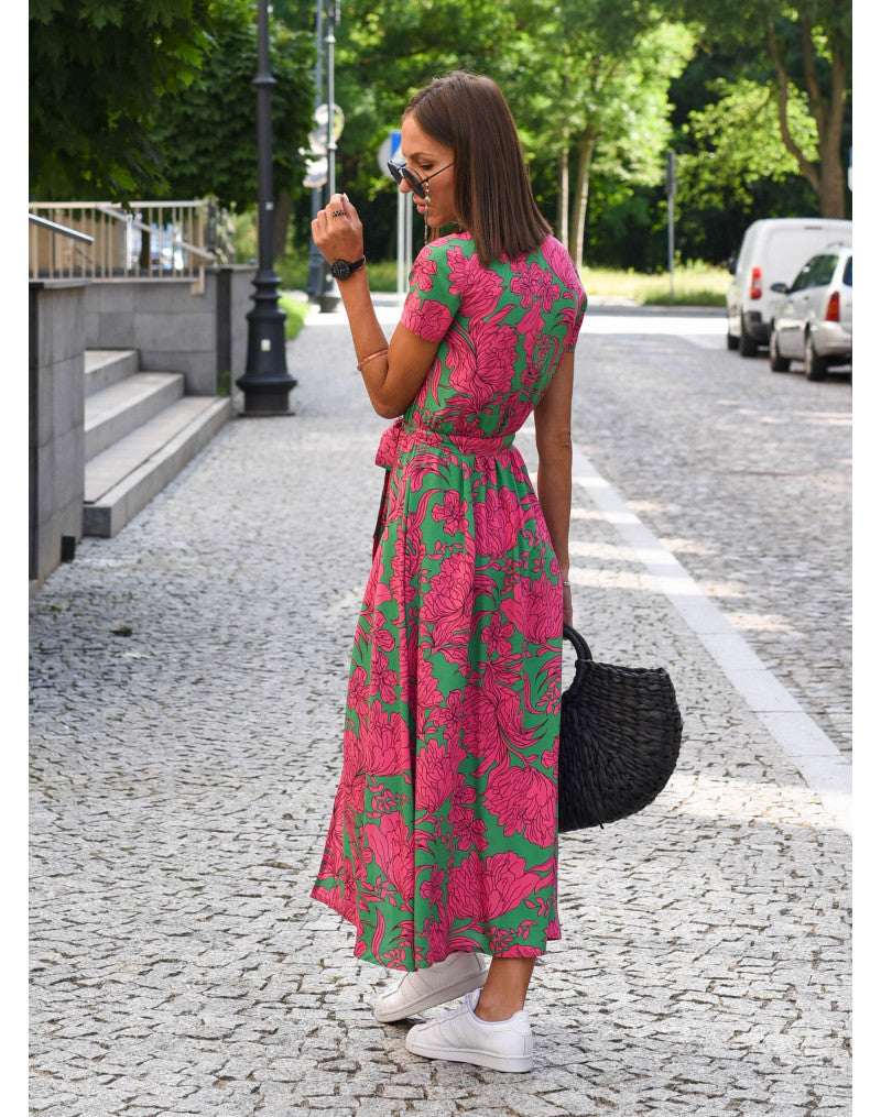 Evie - Stylish v-neck dress