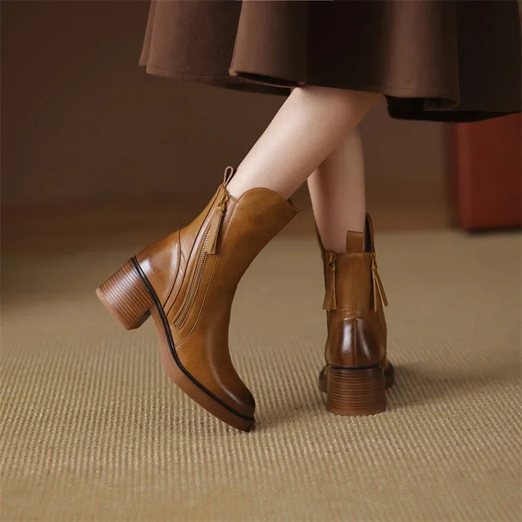 Zoe™ | Chic Leather Ankle Boots for Effortless Elegance