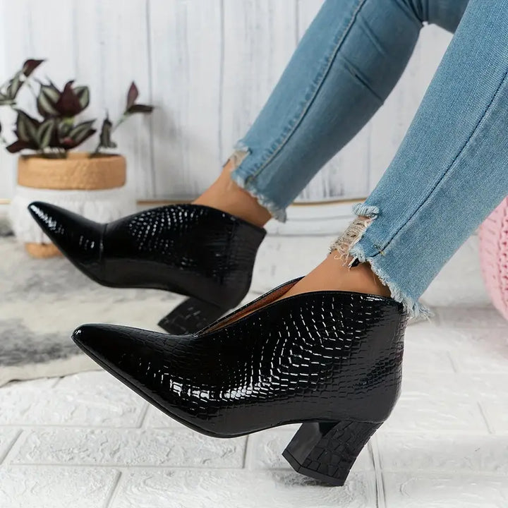 Ella™ | Elegant Pointed-Toe Heeled Boots