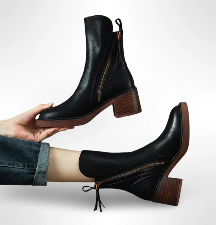 Zoe™ | Chic Leather Ankle Boots for Effortless Elegance